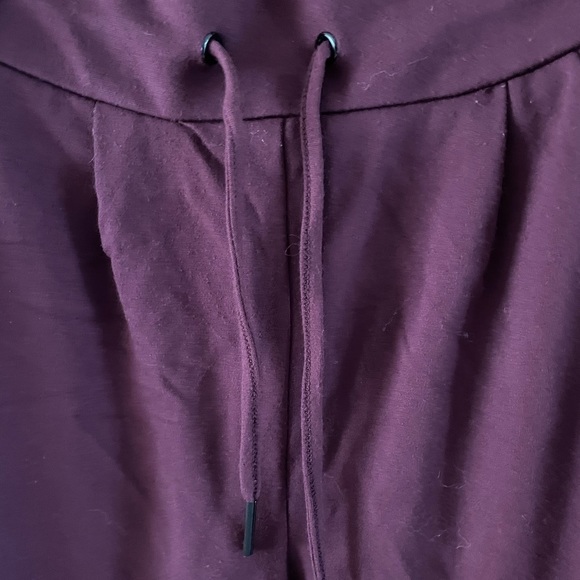 Jogger style pants - Picture 2 of 6